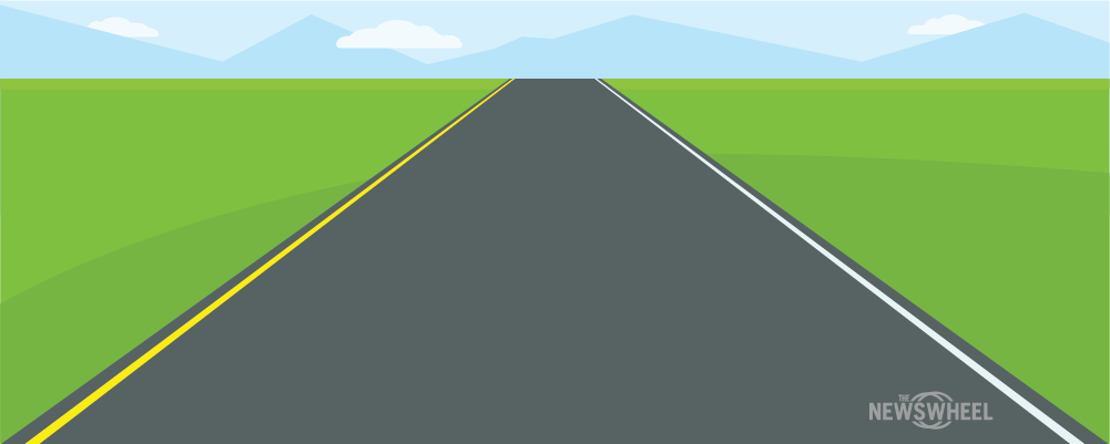 lines on the road meaning explained driving laws divided highway yellow white