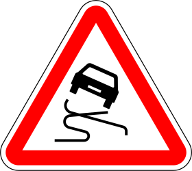 Traffic sign of Portugal: Warning for a slippery road surface